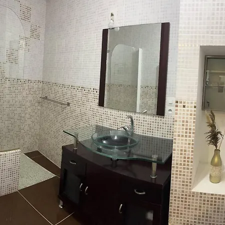 Le Logis Des Roses * Doué-la-Fontaine