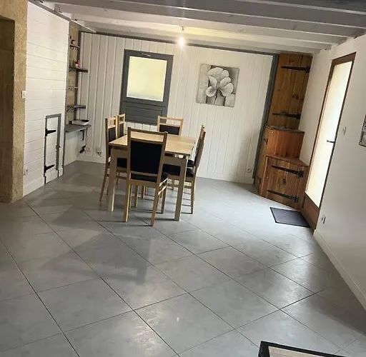 Le Logis Des Roses *